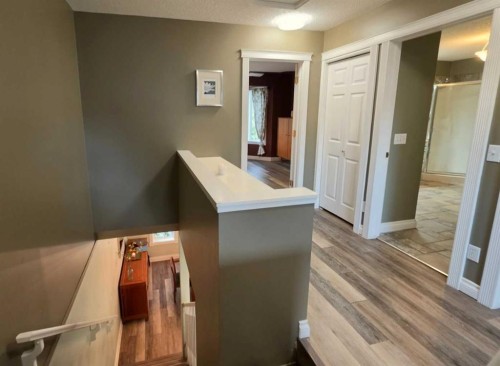 672 Killarney Glen Court Sw, Calgary, AB - Indoor Photo Showing Other Room