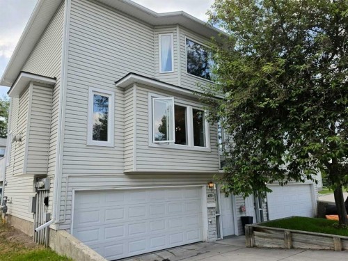 672 Killarney Glen Court Sw, Calgary, AB - Outdoor
