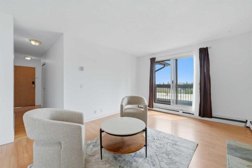 306-2611 15A Street Sw, Calgary, AB - Indoor