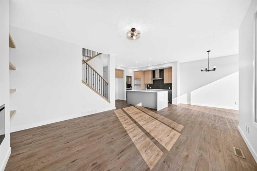 199 Langwell Common Se, Airdrie, AB - Indoor Photo Showing Kitchen