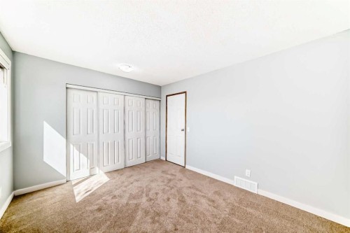77 Martinbrook Road Ne, Calgary, AB - Indoor Photo Showing Other Room