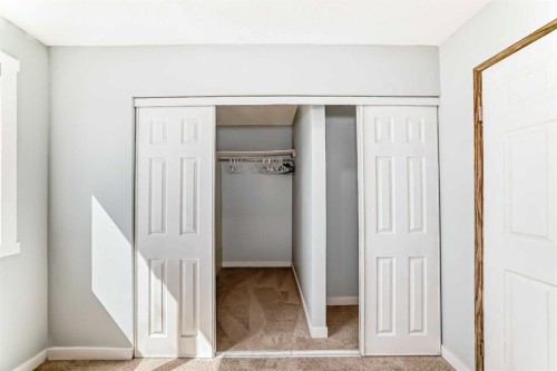 77 Martinbrook Road Ne, Calgary, AB - Indoor Photo Showing Other Room