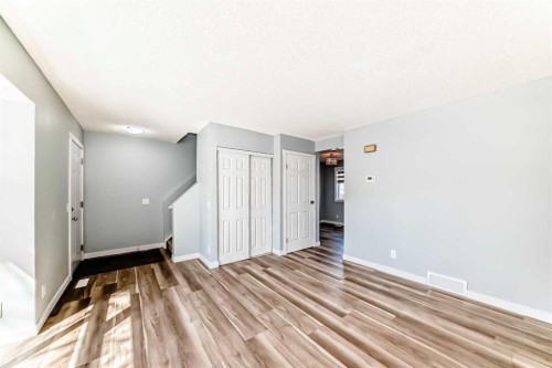 77 Martinbrook Road Ne, Calgary, AB - Indoor Photo Showing Other Room