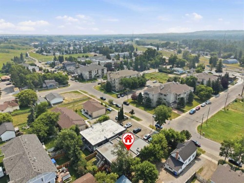 4-126 Mcrae Street, Okotoks, AB - Outdoor With View