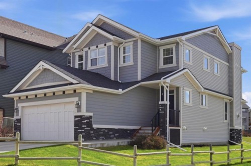 4 Heritage Terrace, Cochrane, AB - Outdoor