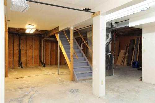 1411 Twp Rd 7-3 Road, Rural Pincher Creek No. 9, M.D. Of, AB - Indoor Photo Showing Other Room