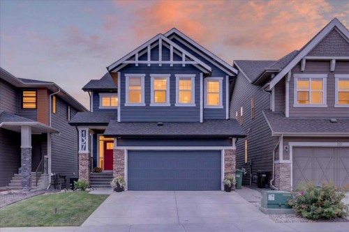 137 Cranbrook Cove Se, Calgary, AB - Outdoor With Facade