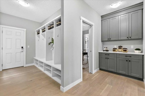 137 Cranbrook Cove Se, Calgary, AB - Indoor