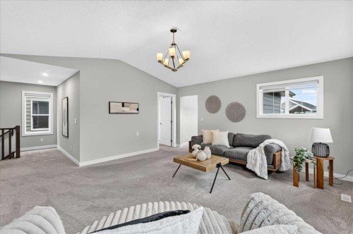 137 Cranbrook Cove Se, Calgary, AB - Indoor