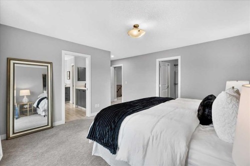 137 Cranbrook Cove Se, Calgary, AB - Indoor Photo Showing Bedroom