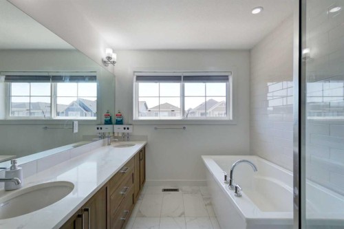 92 Copperhead Grove Se, Calgary, AB 