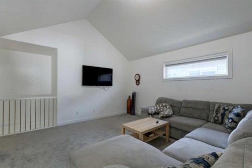 92 Copperhead Grove Se, Calgary, AB 