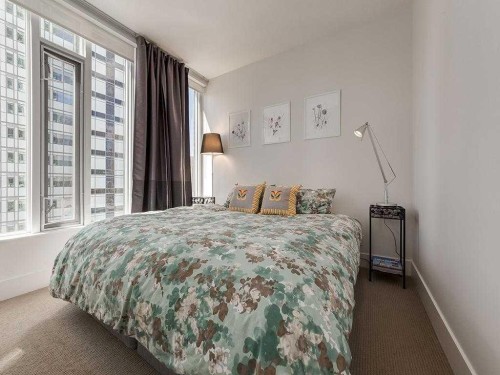 802-901 10 Avenue Sw, Calgary, AB - Indoor Photo Showing Bedroom
