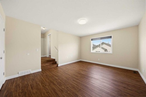 133 Saddlecrest Green Ne, Calgary, AB - Indoor Photo Showing Other Room