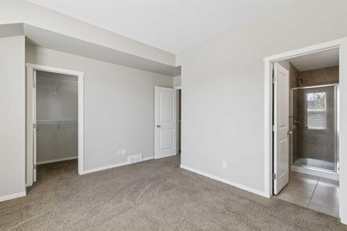 28 Walden Drive Se, Calgary, AB - Indoor Photo Showing Other Room