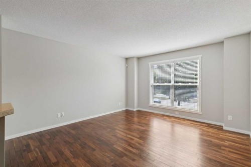 28 Walden Drive Se, Calgary, AB - Indoor Photo Showing Other Room