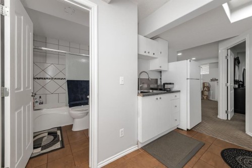 50 Saddleland Crescent Ne, Calgary, AB - Indoor