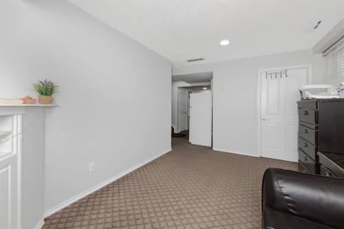 50 Saddleland Crescent Ne, Calgary, AB - Indoor