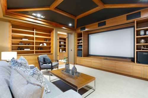 738 Crescent Road Nw, Calgary, AB - Indoor