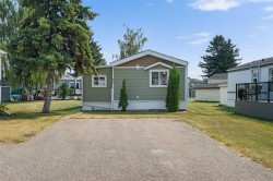 34 Burroughs Place NECalgary, AB T1Y 6K5