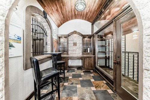 1108 Bellevue Avenue Se, Calgary, AB -  Photo Showing Other Room