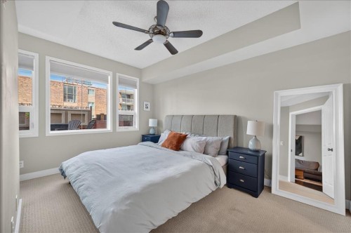 109-838 19 Avenue Sw, Calgary, AB - Indoor Photo Showing Bedroom