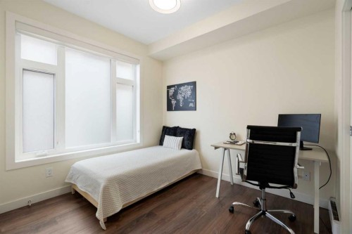 209-1720 10 Street Sw, Calgary, AB - Indoor Photo Showing Bedroom