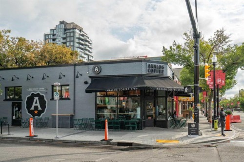 209-1720 10 Street Sw, Calgary, AB - Outdoor