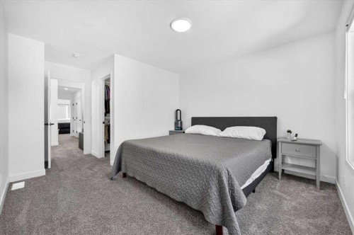 40 Amblefield View Nw, Calgary, AB - Indoor Photo Showing Bedroom