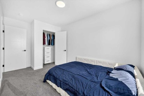 40 Amblefield View Nw, Calgary, AB - Indoor Photo Showing Bedroom