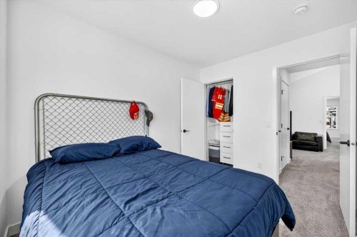 40 Amblefield View Nw, Calgary, AB - Indoor Photo Showing Bedroom