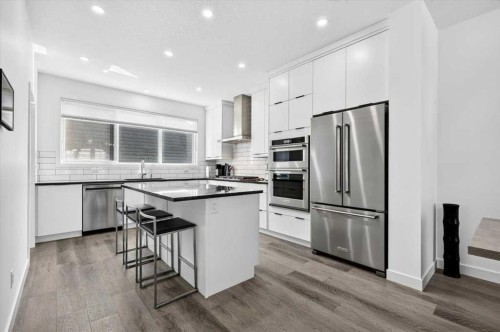40 Amblefield View Nw, Calgary, AB - Indoor Photo Showing Kitchen With Stainless Steel Kitchen With Upgraded Kitchen
