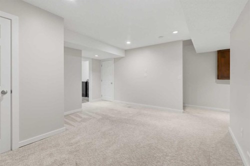 40 Panatella Mews Nw, Calgary, AB - Indoor