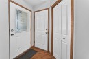 168 Country Hills Way Nw, Calgary, AB  - Indoor Photo Showing Other Room 