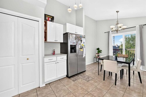 168 Country Hills Way Nw, Calgary, AB - Indoor