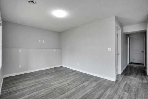 368 Nolanhurst Crescent Nw, Calgary, AB - Indoor Photo Showing Other Room