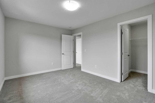 368 Nolanhurst Crescent Nw, Calgary, AB - Indoor Photo Showing Other Room