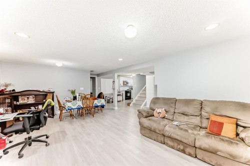 59 Templeson Road Ne, Calgary, AB - Indoor