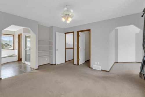120 Gleneagles Terrace, Cochrane, AB - Indoor Photo Showing Other Room