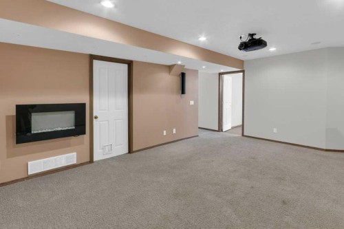 120 Gleneagles Terrace, Cochrane, AB - Indoor Photo Showing Other Room