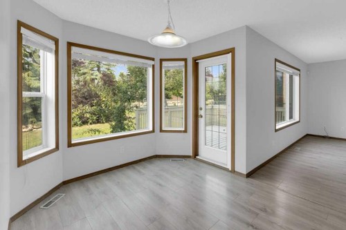 120 Gleneagles Terrace, Cochrane, AB - Indoor Photo Showing Other Room