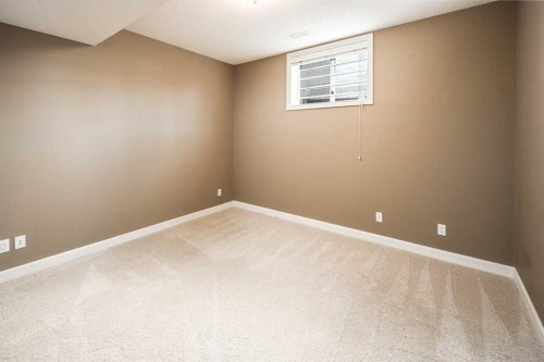 41 Cranleigh Park Se, Calgary, AB - Indoor Photo Showing Other Room