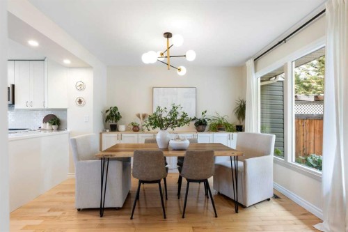 8 Midridge Bay Se, Calgary, AB - Indoor Photo Showing Dining Room