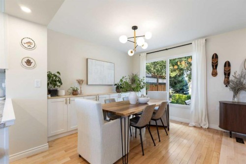 8 Midridge Bay Se, Calgary, AB - Indoor Photo Showing Dining Room