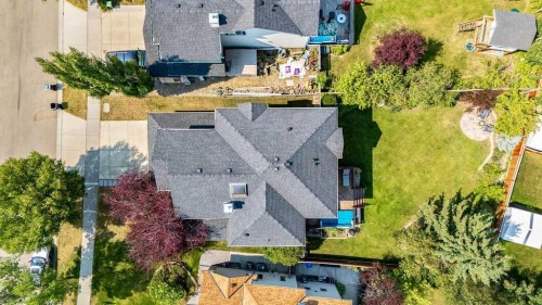 391 Banister Drive, Okotoks, AB - Outdoor