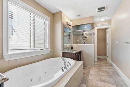 109 Aspen Ridge Place Sw, Calgary, AB - Indoor Photo Showing Bathroom