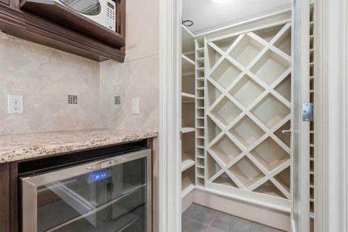 109 Aspen Ridge Place Sw, Calgary, AB - Indoor