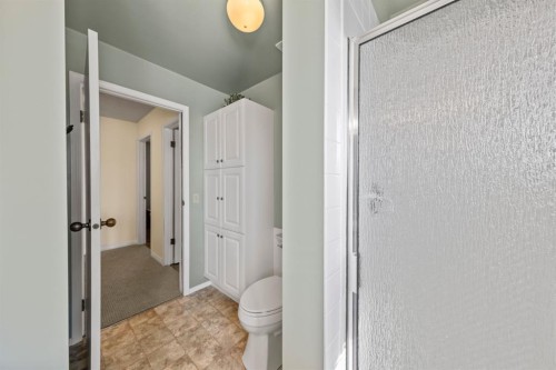 203 Silver Valley Boulevard Nw, Calgary, AB - Indoor