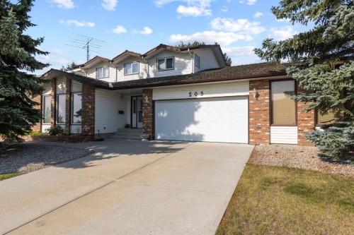 203 Silver Valley Boulevard Nw, Calgary, AB - Outdoor With Facade