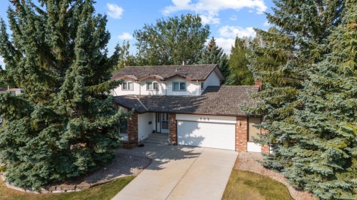 203 Silver Valley Boulevard Nw, Calgary, AB - Outdoor
